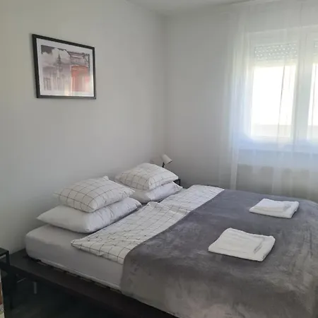 Apartman Lea Kraljevec Sesvetski Exterior photo
