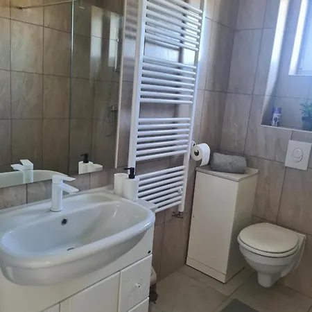 Apartman Lea Kraljevec Sesvetski Exterior photo